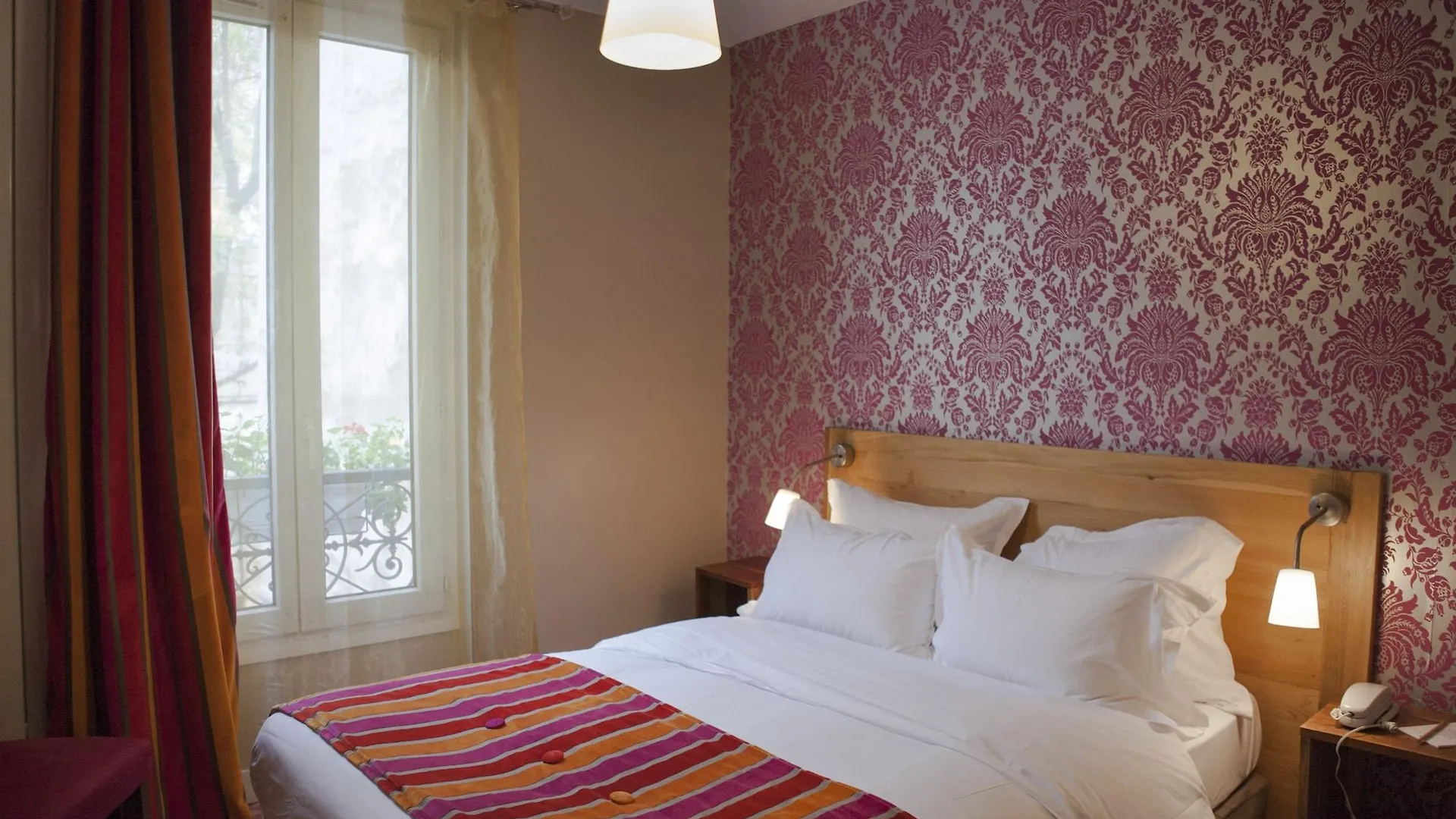 Отель La Maison Montparnasse Париж