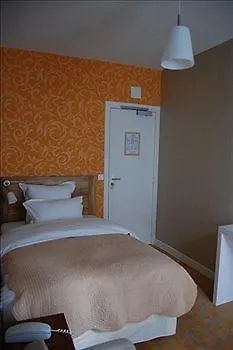 Отель La Maison Montparnasse