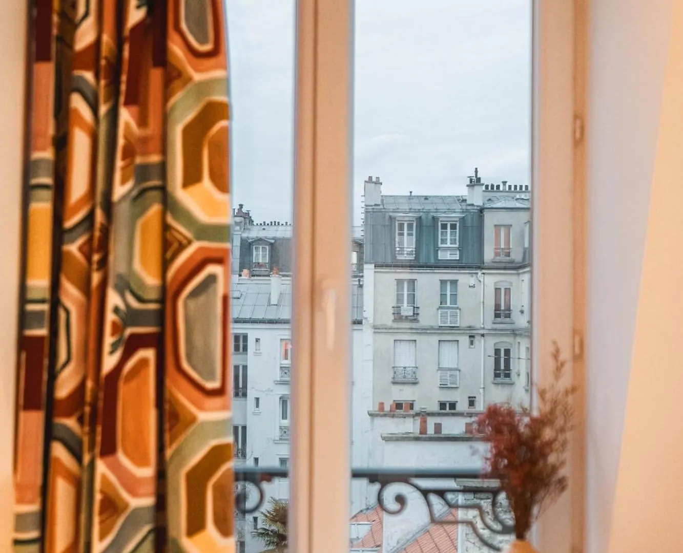 Hotel La Maison Montparnasse